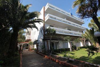 Ballos Apartments Néa Mákri Exterior photo